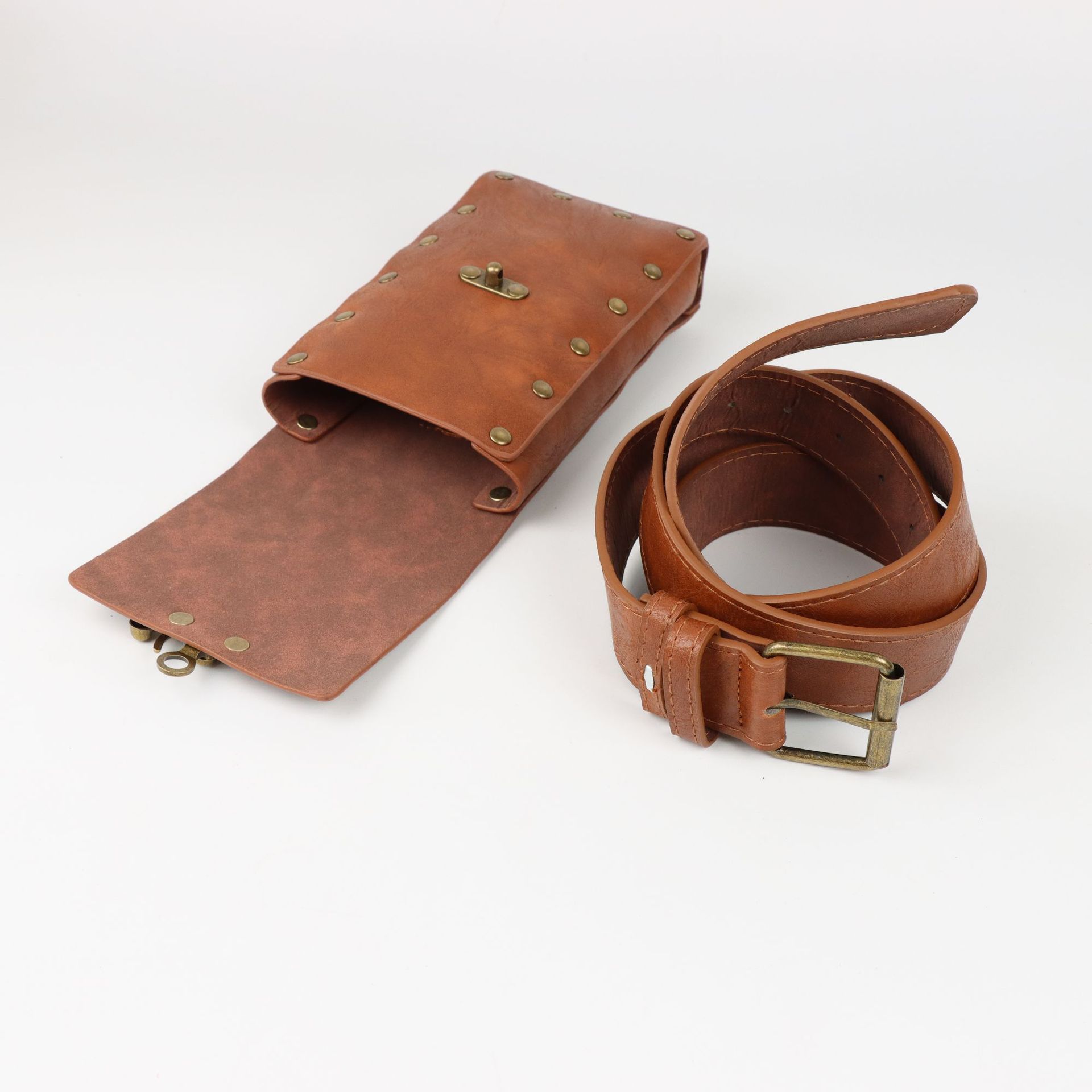 Medieval Retro Leather Belt wi - Free Cosplay Prop Patterns recension och pris