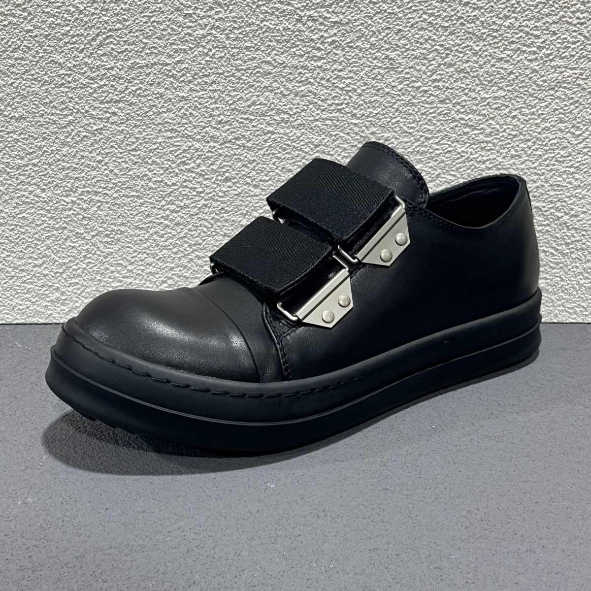 26SS New Ro Luxury Low Top Sne - Velcro Hook Loop recension och pris