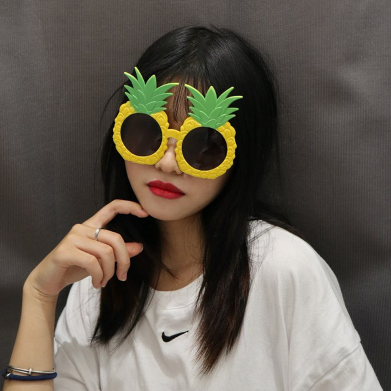 Cartoon Pineapple Sunglasses H - Cosplay Prop Designer recension och pris